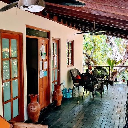 Hotel Iguanito Santa Catalina Kültér fotó